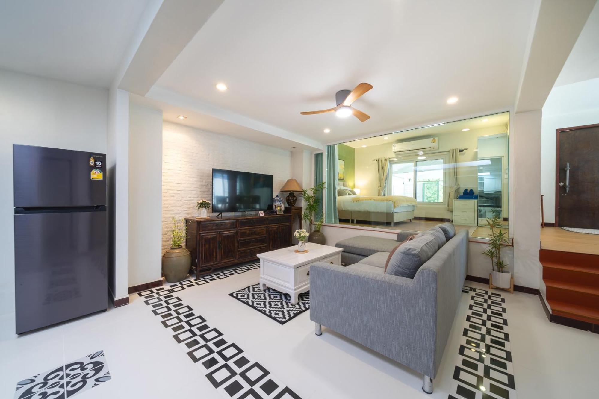 Bangla Private Pool With 4 Design 別墅 Patong